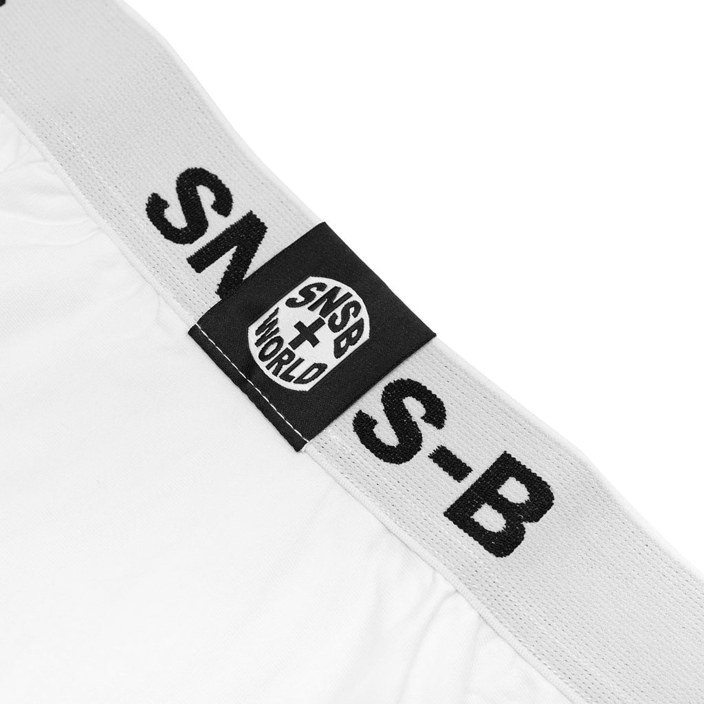 BRIEF MAN WHITE