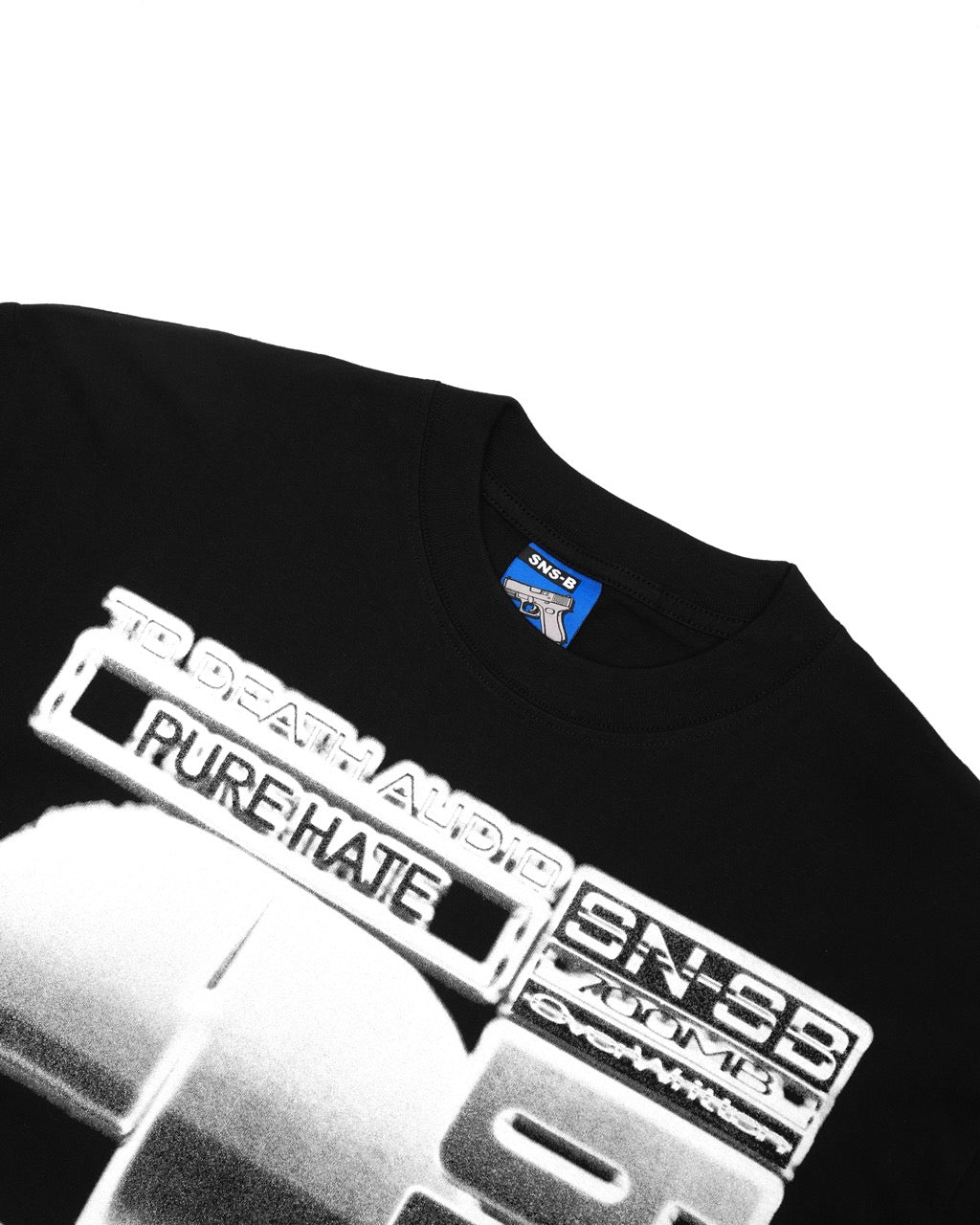 TS - COMPACT DEAD BLACK