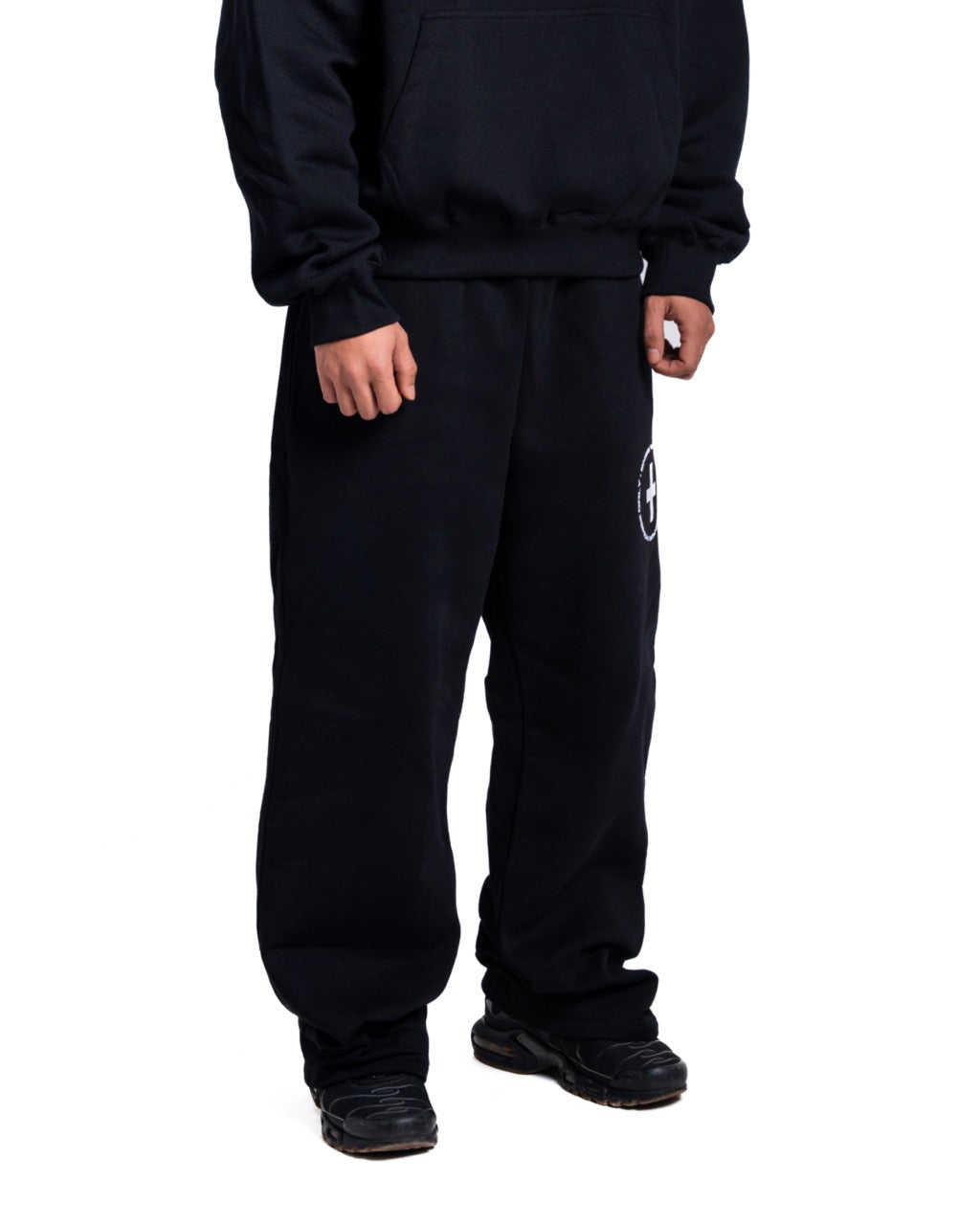 SHD - ROUND PLUS BLACK